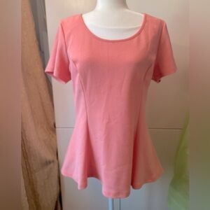 ANDREA MISSY coral color short sleeve Eve dressy top Size: XL